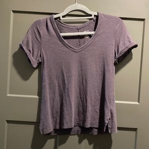 Grey t shirt